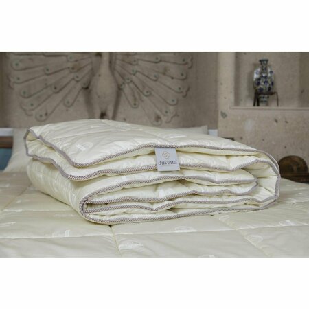 FURNIA 68 x 90 in. Washable Wool Comforter, White HD-DUV-WOOL-QUILT-T